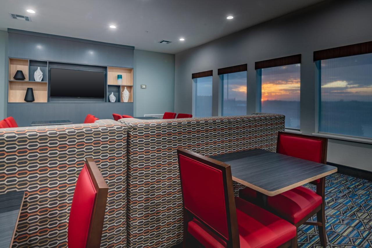 Holiday Inn Express & Suites N Waco Area - West By Ihg المظهر الخارجي الصورة