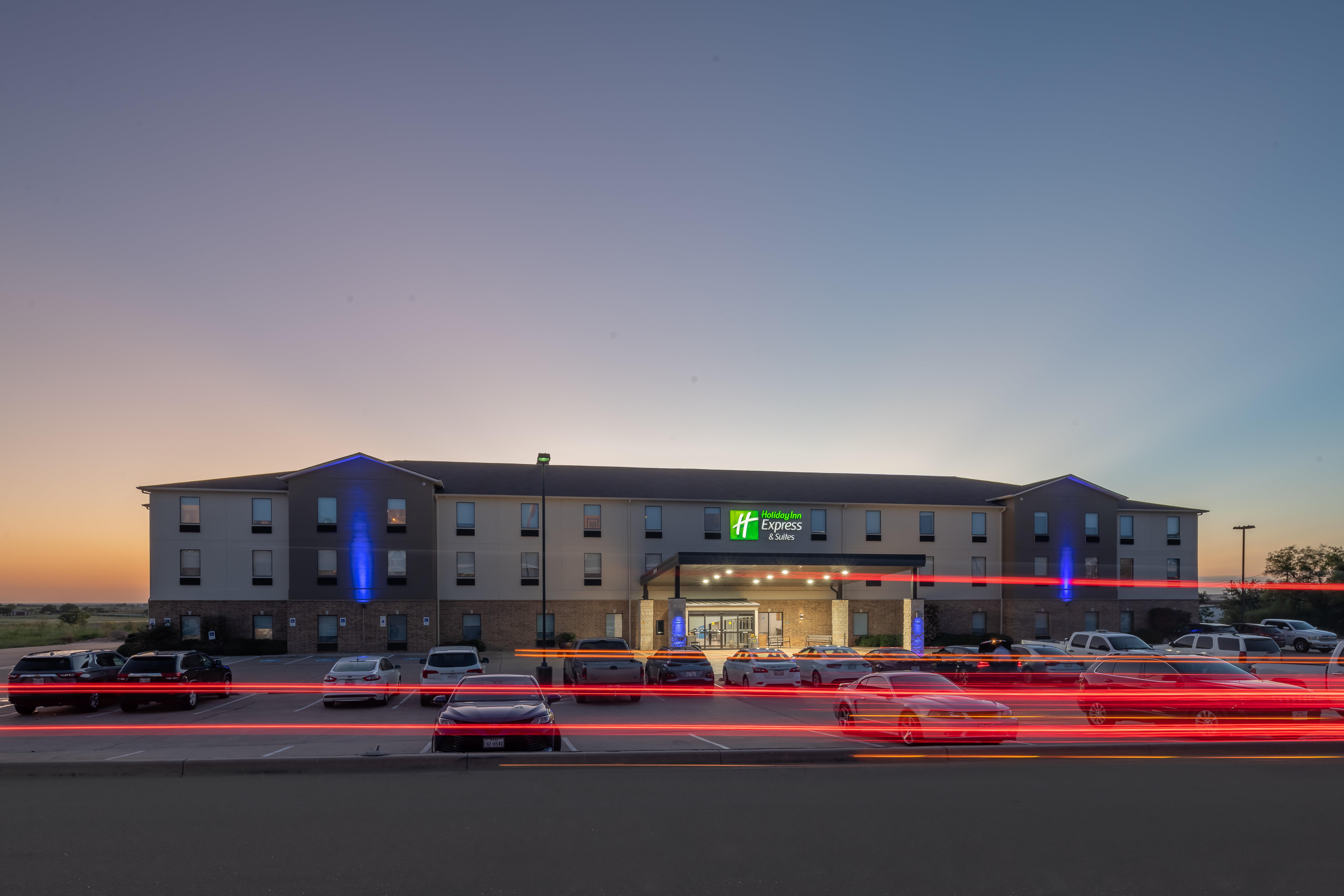 Holiday Inn Express & Suites N Waco Area - West By Ihg المظهر الخارجي الصورة