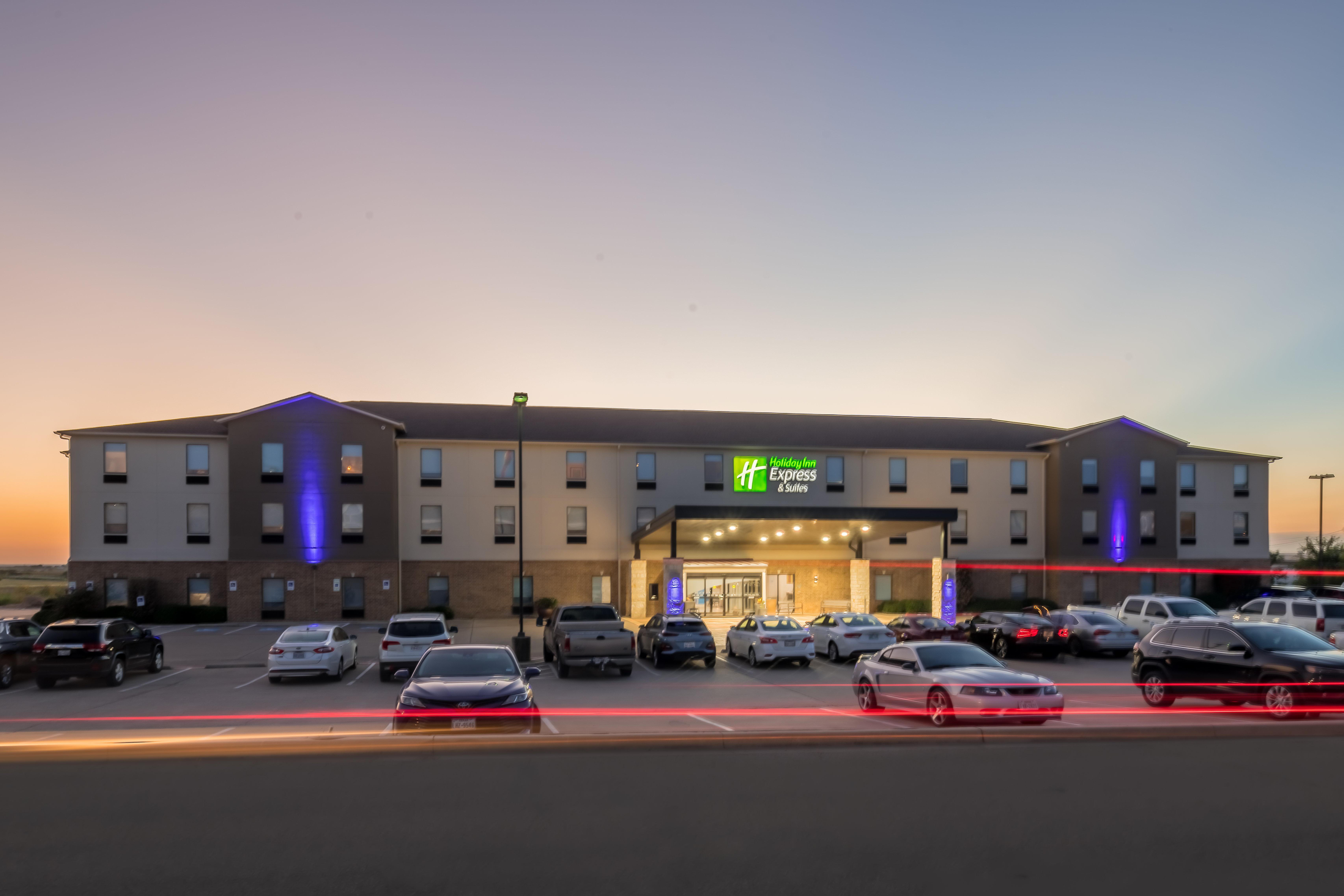 Holiday Inn Express & Suites N Waco Area - West By Ihg المظهر الخارجي الصورة